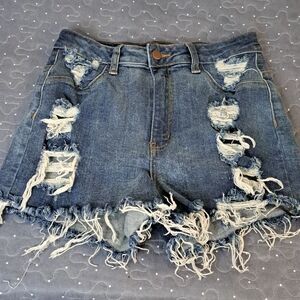 Fashion Nova distressed blue jean shorts size 9